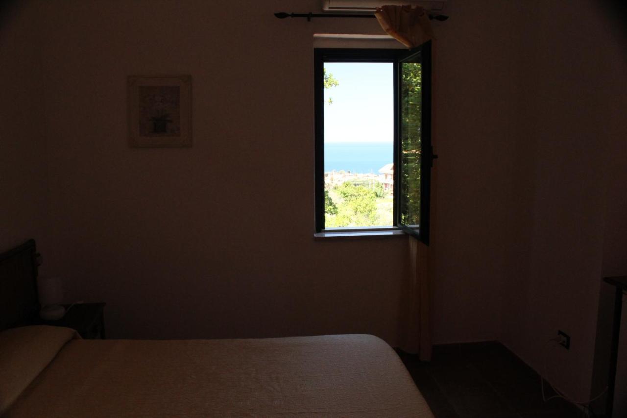 Casa Vacanze Marzano Guest House Тропеа Екстериор снимка